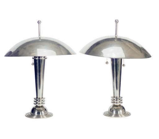 A PAIR OF ART DECO CHROME TABLE LAMPS,