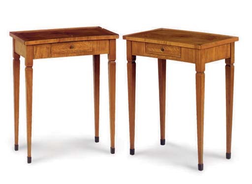A PAIR OF ITALIAN INLAID FRUITWOOD SIDE TABLES,