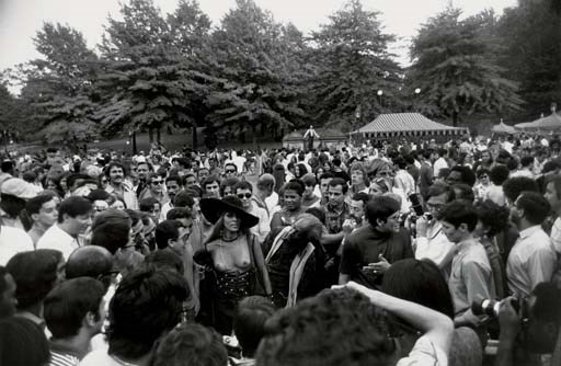 Garry Winogrand (1928-1984)