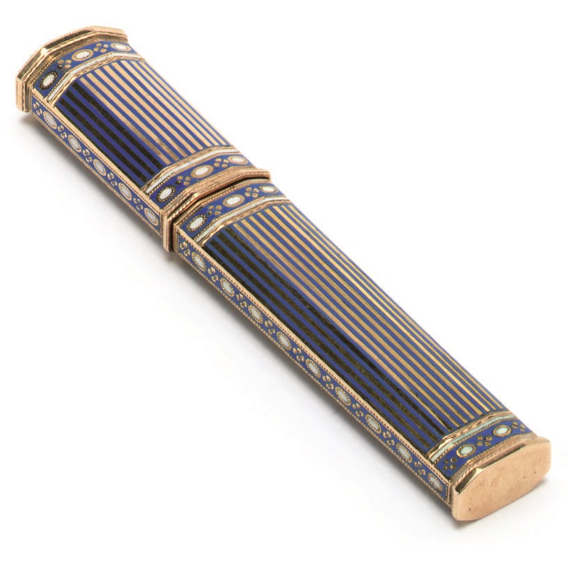 A LATE 18TH CENTURY GOLD AND ENAMEL ETUI