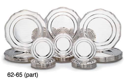 A SET OF TWENTY-FOUR ELIZABETH II SILVER UNDER-PLATES
