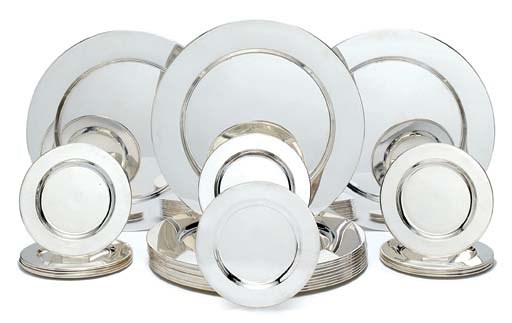 A SET OF TWELVE ITALIAN DINNER-PLATES AND TWELVE SIMILAR MEXICAN SIDE-PLATES