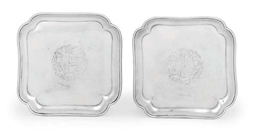 A PAIR OF GEORGE I SILVER WAITERS