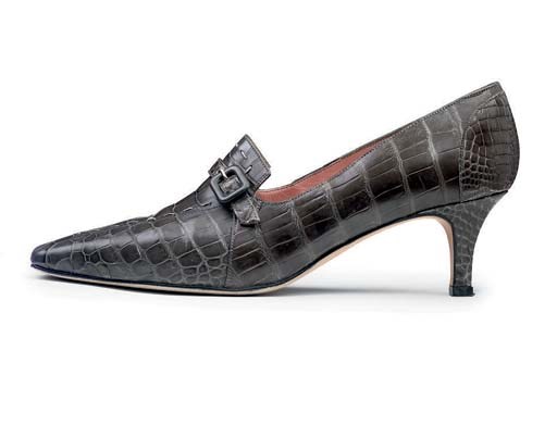 A PAIR OF GREY CROCODILE COURTS