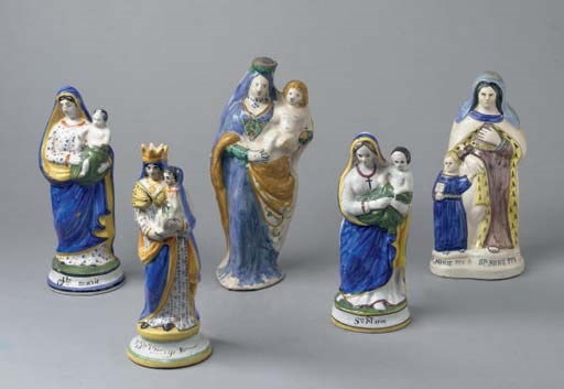 CINQ STATUETTES EN FAIENCE DES XIXEME ET XXEME SIECLES