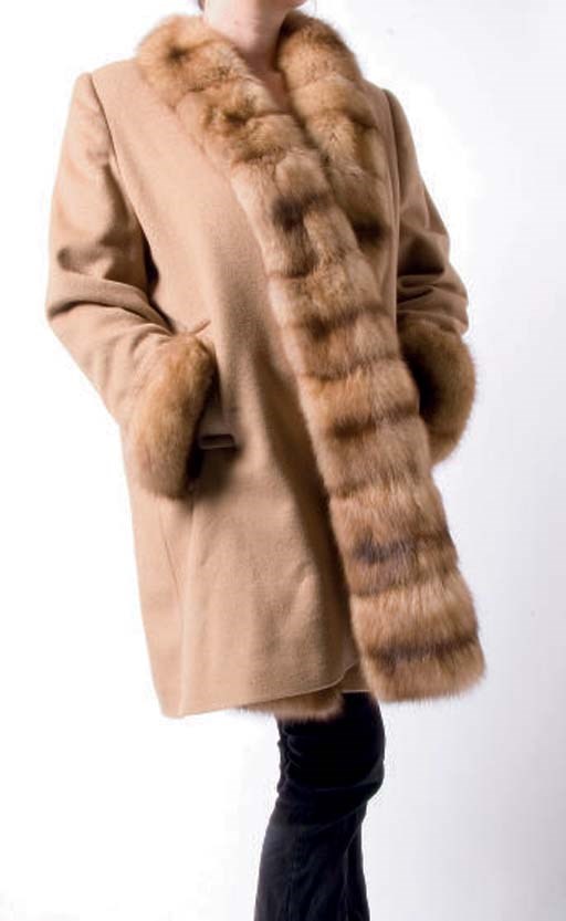 MANTEAU TROIS QUARTS