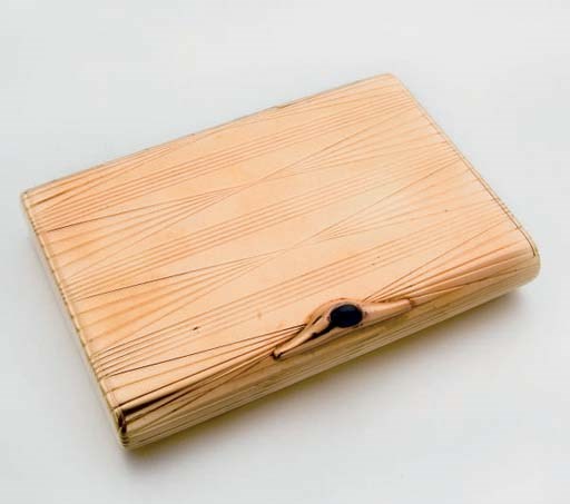 ETUI A CIGARETTES