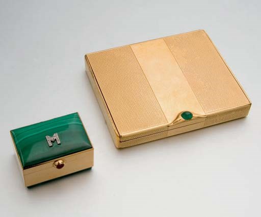 POUDRIER EN OR ET BOITE A PILULE EN OR ET MALACHITE