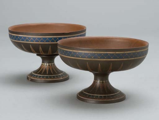 DEUX COUPES D'APRES L'ANTIQUE DE LA FIN DU XIXEME SIECLE
