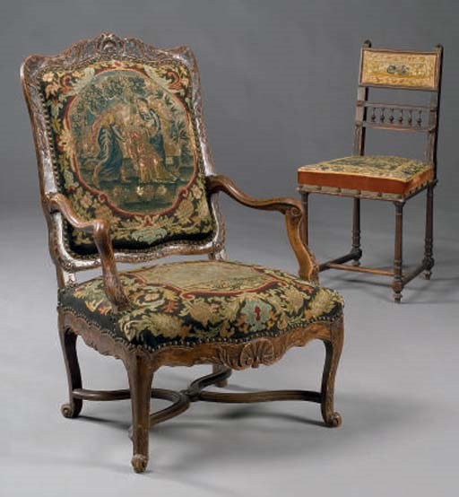 FAUTEUIL A HAUT DOSSIER DE STYLE LOUIS XV
