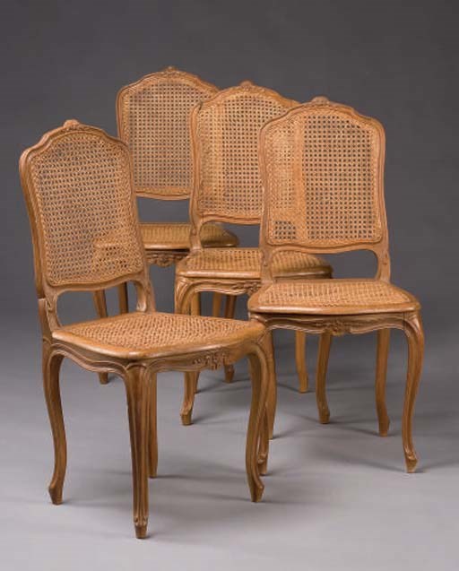 QUATRE CHAISES CANNEES DE STYLE LOUIS XV