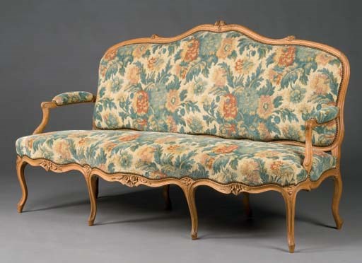 CANAPE DE STYLE LOUIS XV