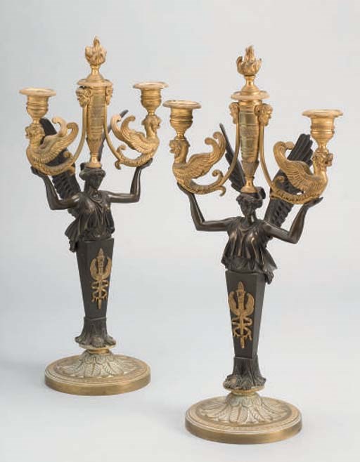 IMPORTANTE PAIRE DE CANDELABRES