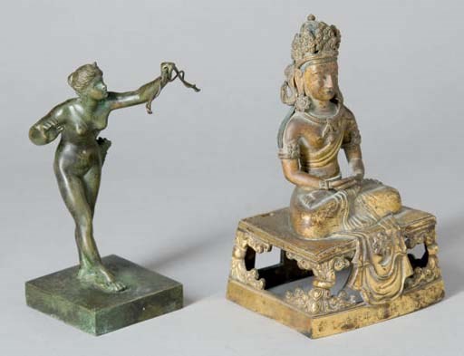 DEUX STATUETTES EN BRONZE