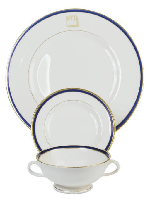 AN AMERICAN GILT PORCELAIN PART DINNER SERVICE,