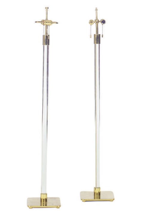 A PAIR OF BRASS AND PERSPEX FLOOR LAMPS,