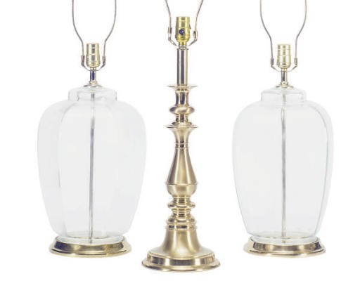 A PAIR OF GLASS TABLE LAMPS TOGETHER WITH A BRASS LAMP,