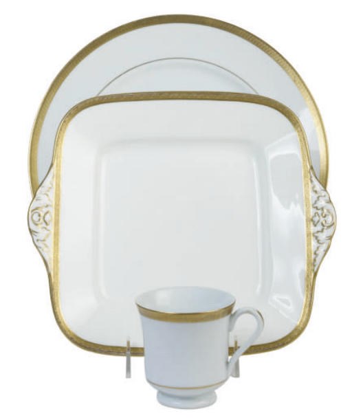 AN AMERICAN GILT PORCELAIN PART DINNER SERVICE,