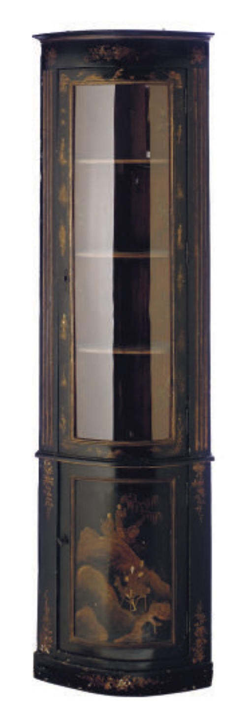 A SCARLET, BLACK AND GILT JAPANNED CORNER CABINET,