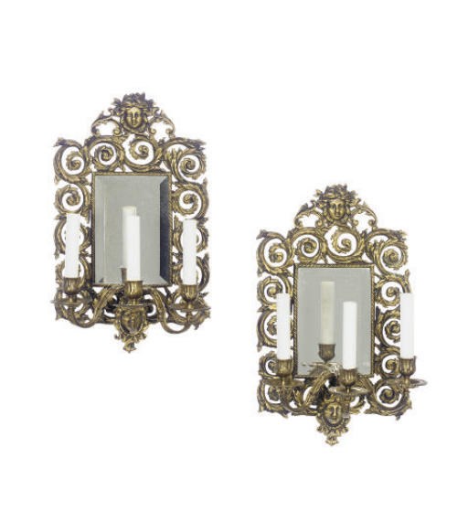 A PAIR OF DUTCH GILT-BRONZE AND GLASS WALL LIGHTS,