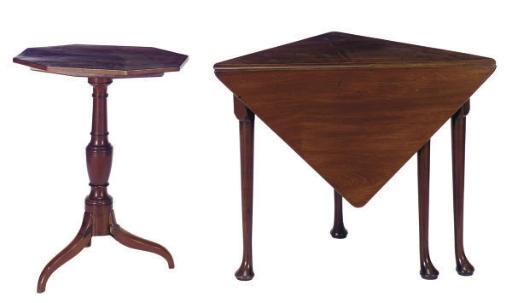 A GEORGE II MAHOGANY DROP-LEAF CORNER TABLE,