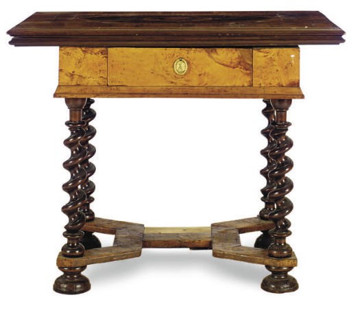 A FLEMISH STAINED-WALNUT AND BIRCH FOLD-OVER CENTER TABLE,