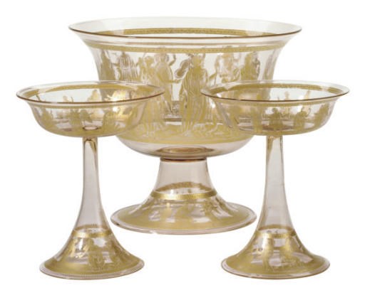 A VENETIAN GILT GLASS FOOTED BOWL AND PAIR OF TAZZE,