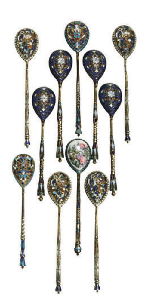 A GROUP OF ELEVEN SILVER AND CLOISONNÉ ENAMELED TEASPOONS,