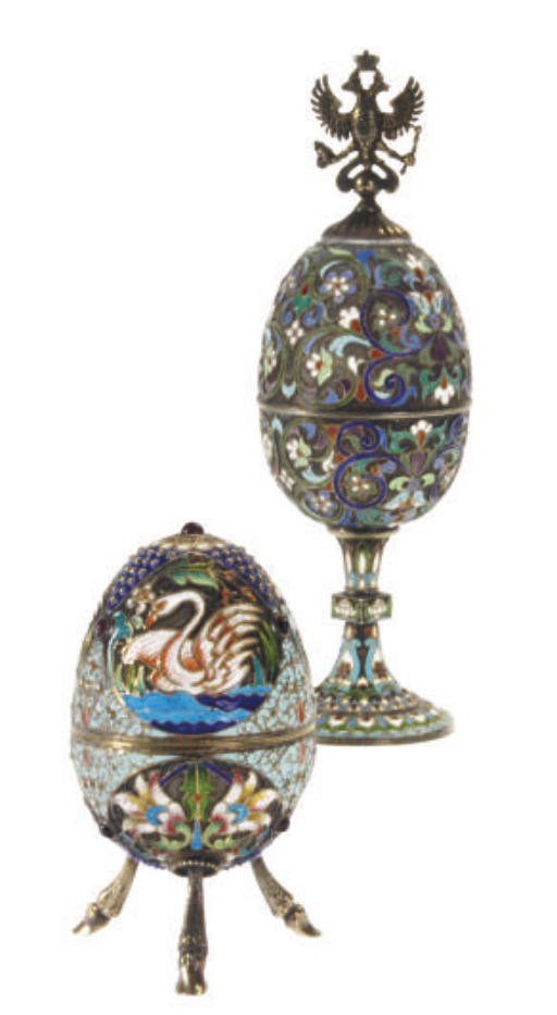TWO RUSSIAN-STYLE SILVER AND CLOISONNÉ ENAMELED EGG CUPS AND COVERS,