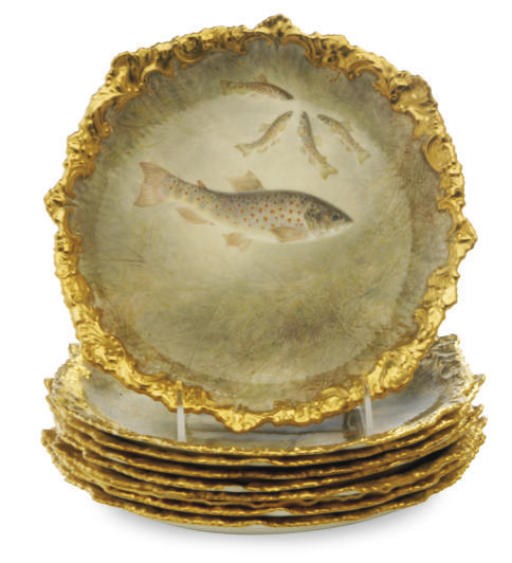 A SET OF EIGHT ENGLISH GILT PORCELAIN ICHTHYOLOGICAL PLATES,