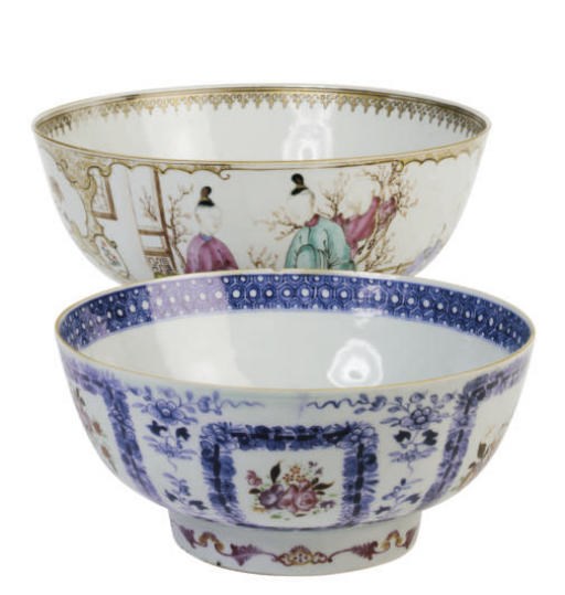 A CHINESE EXPORT PORCELAIN FAMILLE ROSE BOWL AND MANDARIN PALETTE BOWL,