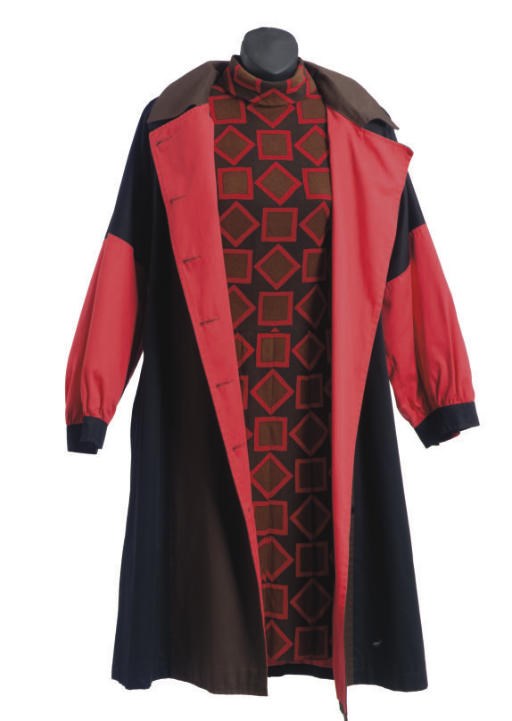 AN YVES SAINT LAURENT RIVE GAUCHE RAINCOAT,