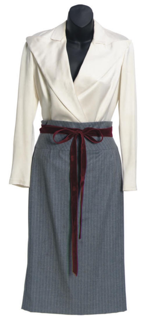 A CAROLINA HERRERA DAY ENSEMBLE,