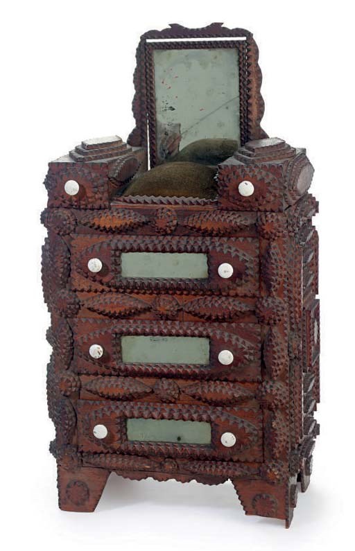 A DIMINUTIVE CHIP-CARVED TRAMP ART WOODEN CHEST OF DRAWERS