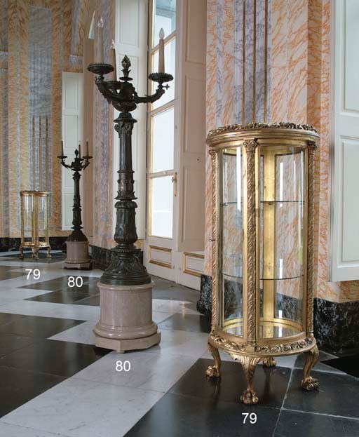 A PAIR OF FRENCH GILTWOOD VITRINES