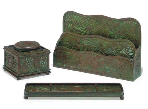 TIFFANY STUDIOS