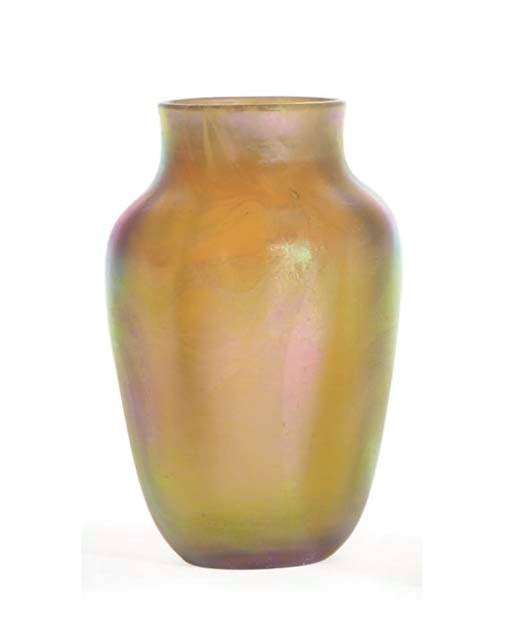 TIFFANY STUDIOS