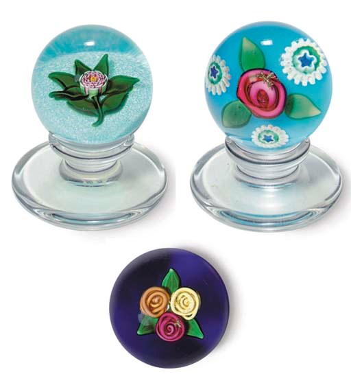 TWO CHARLES KAZIUN MINIATURE COLOR GROUND PEDESTAL WEIGHTS AND A SIMILAR MINIATURE WEIGHT