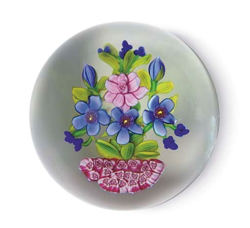 A DEBBIE TARSITANO AND PAUL YSART BOUQUET AND BASKET WEIGHT