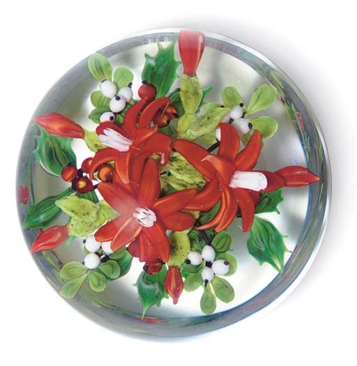 A RICK AYOTTE MAGNUM 'CHRISTMAS BOUQUET 1988' WEIGHT