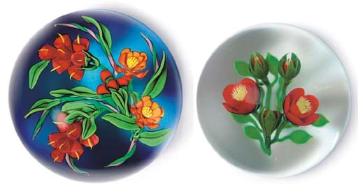 A JIM KONTES SPRAY WEIGHT AND A KEN ROSENFELD COLOR GROUND BOUQUET WEIGHT