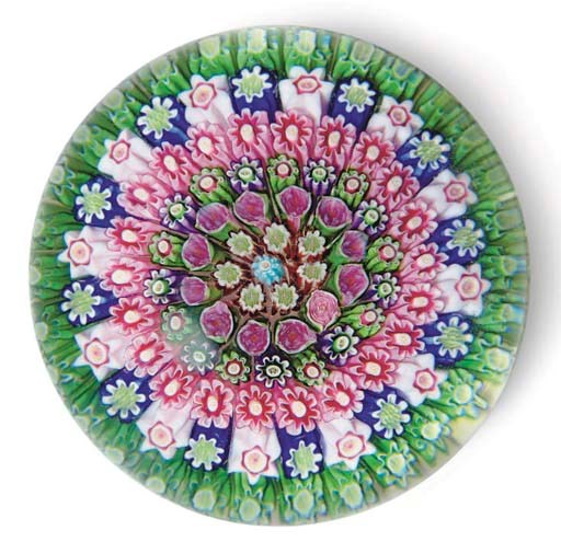 A CLICHY CONCENTRIC MILLEFIORI WEIGHT