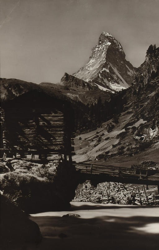Attributed to Herbert George Ponting (1870-1935)