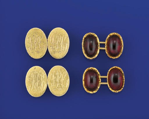 A QUANTITY OF CUFFLINKS, DRESS STUDS AND OTHER ITEMS