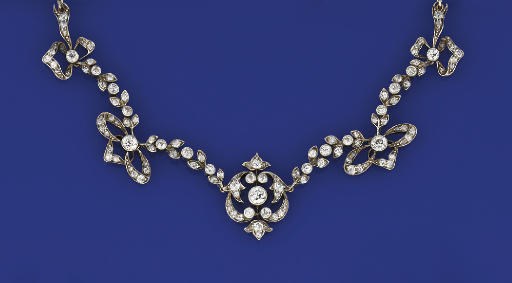 A LATE 19TH/EARLY 20TH CENTURY DIAMOND NECKLACE