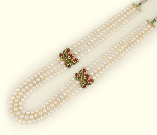 AN INDIAN PEARL AND DIAMOND NECKLACE