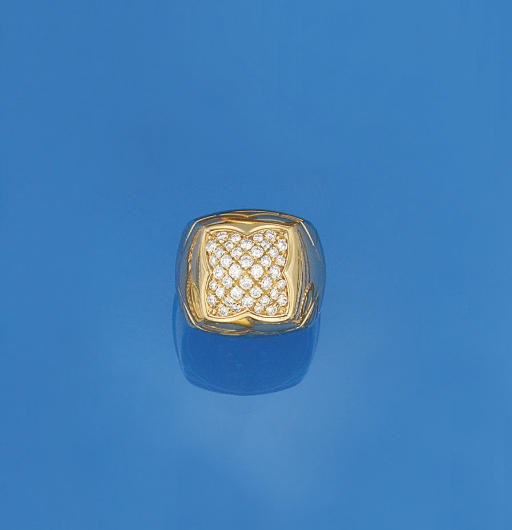 A diamond set ring, by Bulgari
