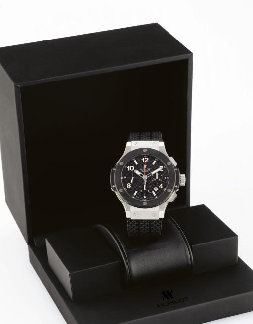 HUBLOT. A FINE LARGE STAINLESS STEEL AND BLACK CERAMIC TONNEAU AUTOMATIC CHRONOGRAPH WRISTWATCH WITH DATE