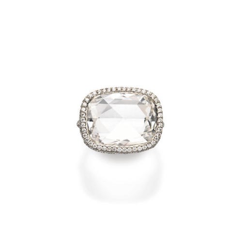 AN UNUSUAL DIAMOND RING