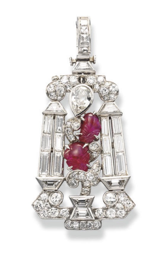 AN ART DECO RUBY AND DIAMOND PENDANT